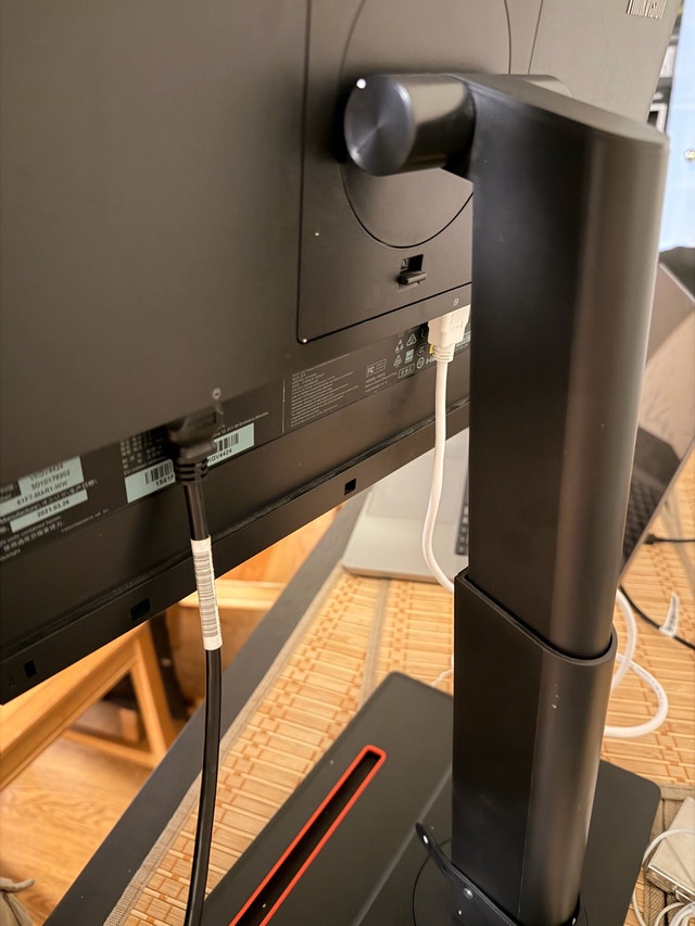 Lenovo ThinkVision T24i-20 24” FHD IPS Monitor - photo 3