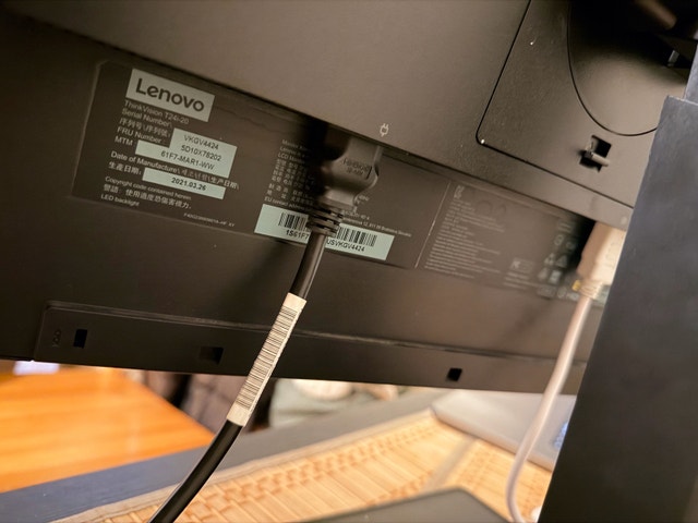 Lenovo ThinkVision T24i-20 24” FHD IPS Monitor - photo 4