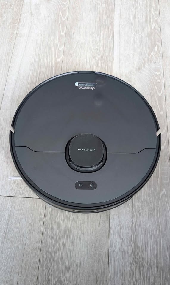 DreameBot D9 max robot vacuum cleaner - photo 2