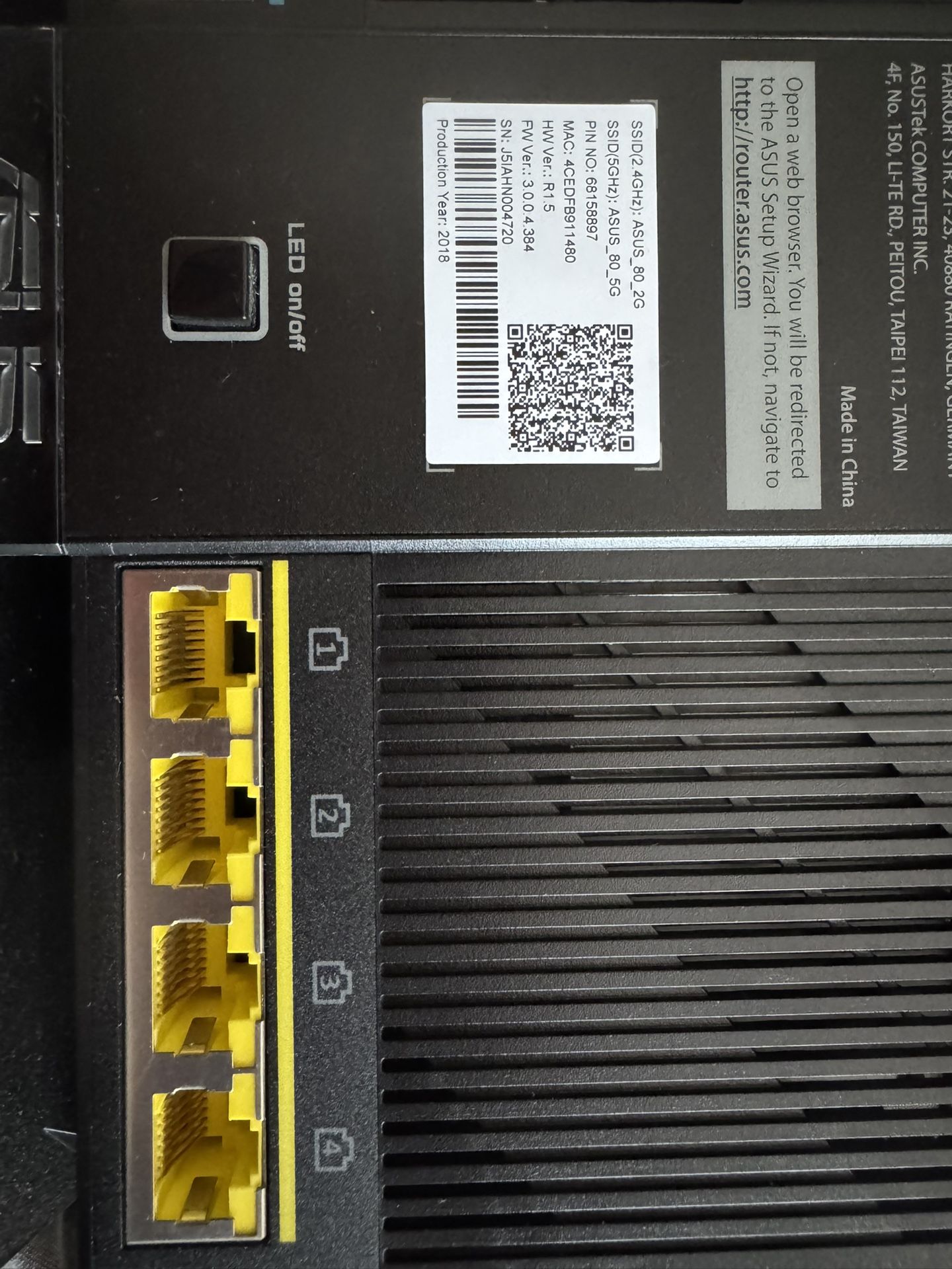 Asus RT-AC86U Dual Band Gigabit Router - photo 4
