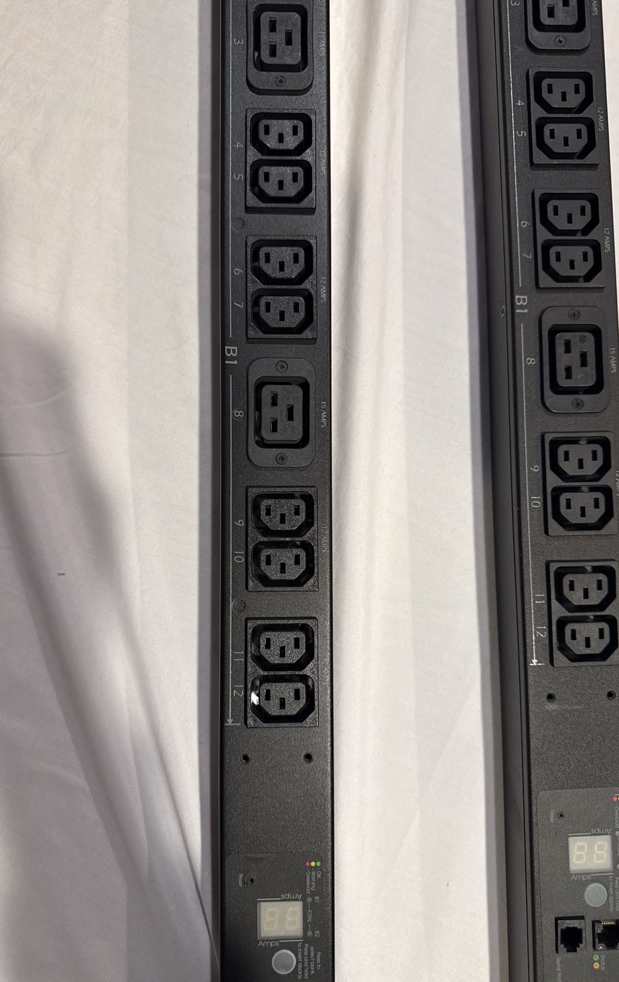 APC Metered Rack PDU Model AP7841 - photo 3
