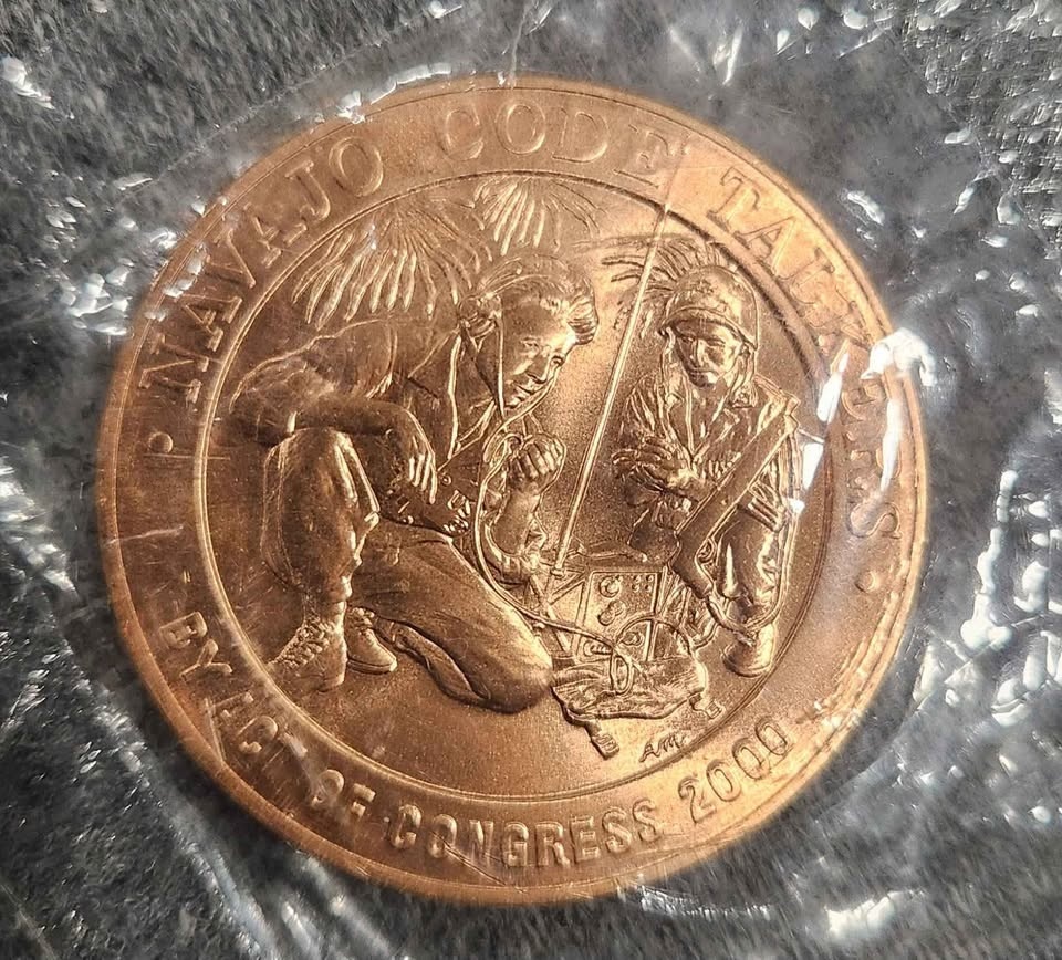 2000 Navajo Code Talkers Y/M Coin - photo 4