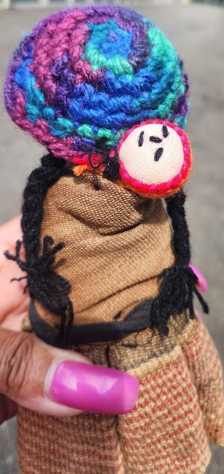 Bolivian Hand Made Dolls - photo 2