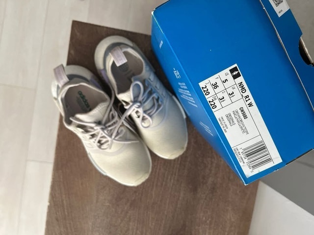 Adidas Women's NMD_R1 W Runners - Size 5 🏆 - photo 2