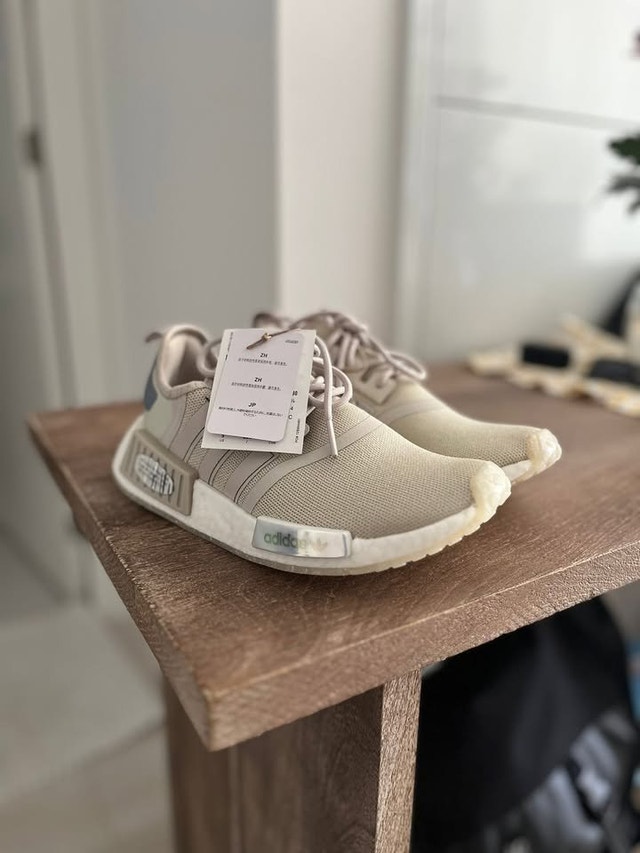 Adidas Women's NMD_R1 W Runners - Size 5 🏆 - photo 5