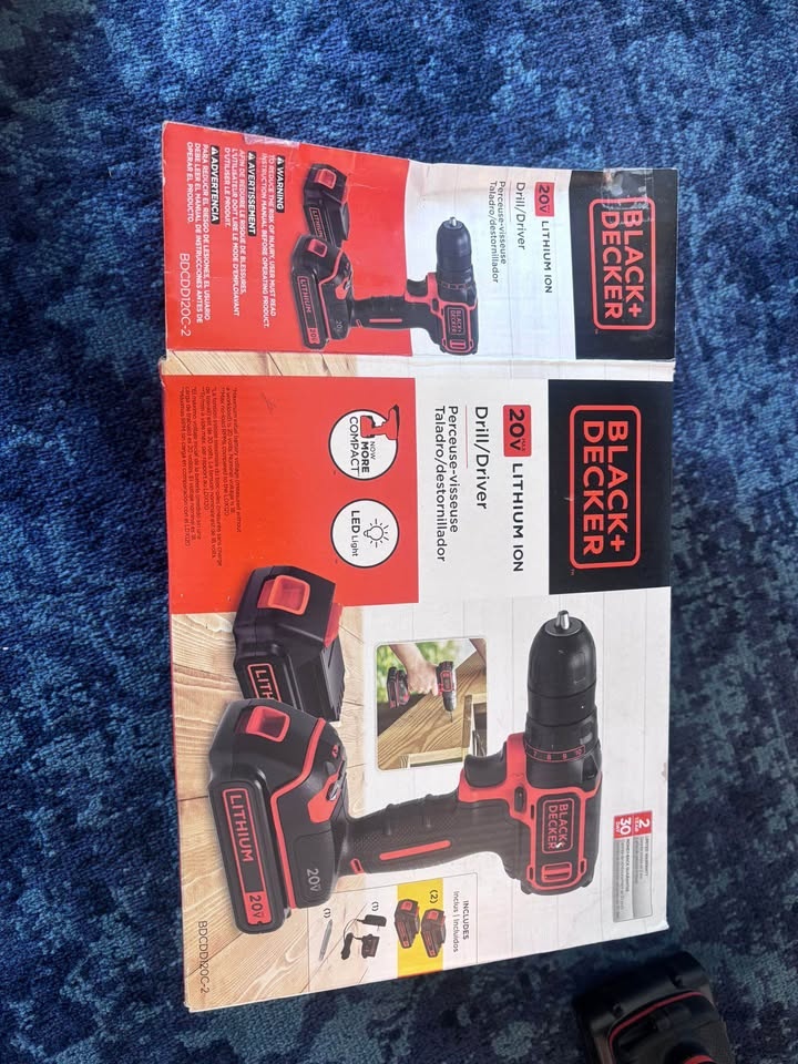 Black+Decker 20V Max Cordless Drill/Driver BDCDD120C-2 - photo 5