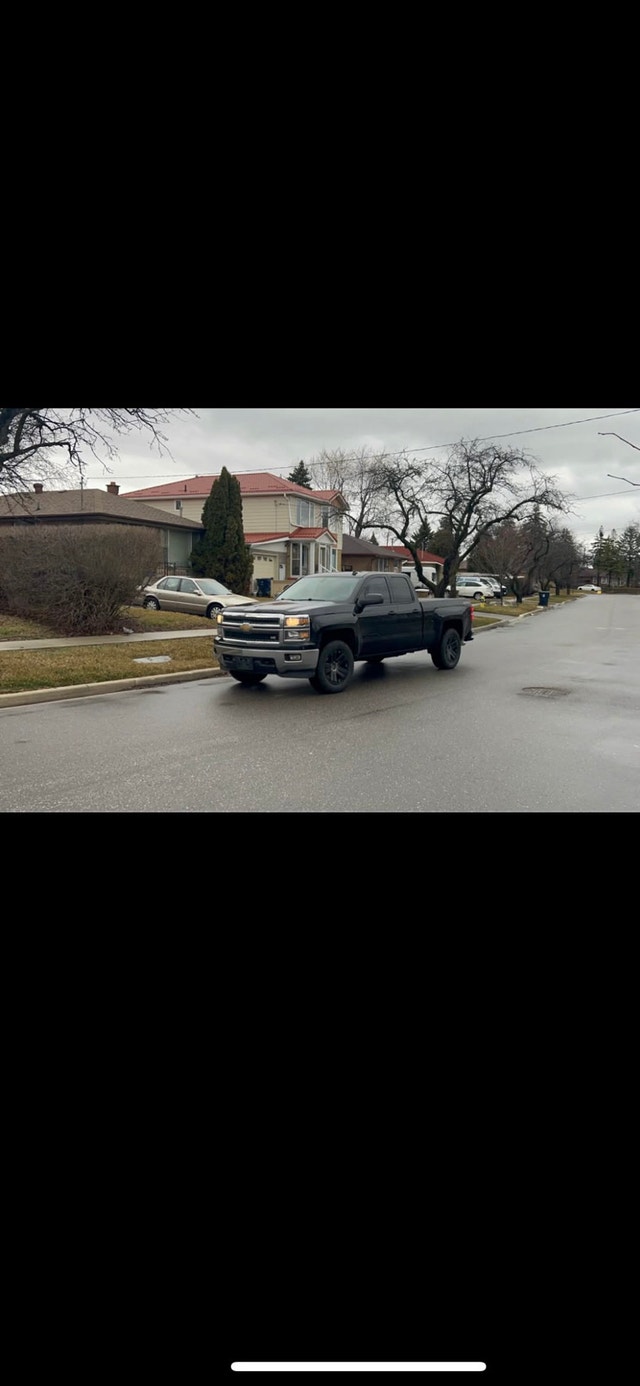 2014 Chevrolet Silverado 1500 4x4 V6 - photo 2