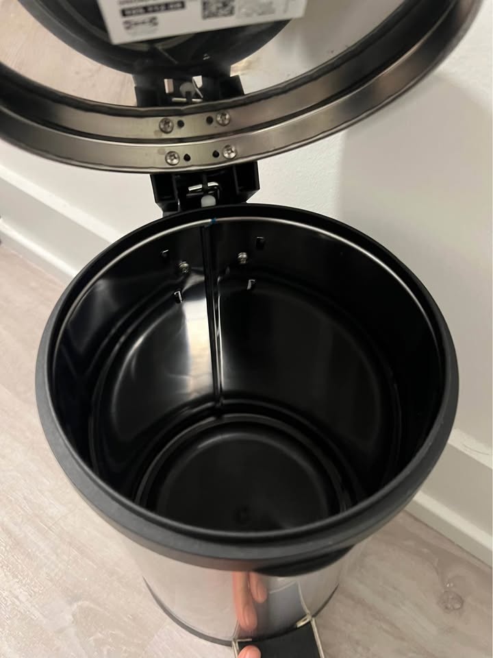 IKEA Trash Bin 10" - photo 4