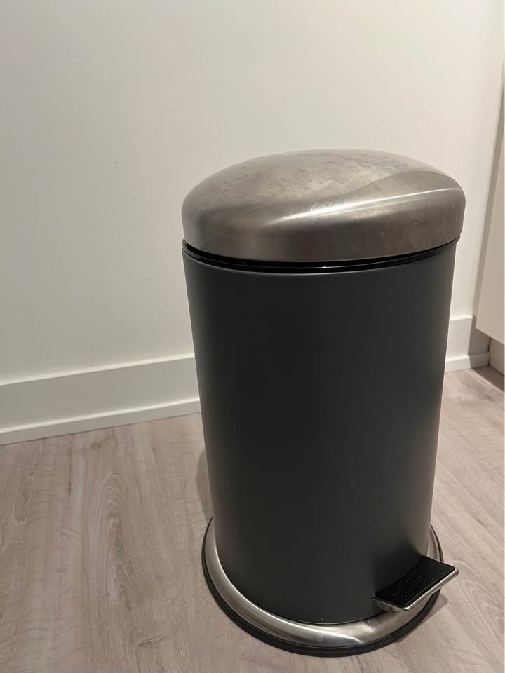 IKEA trash bin 18” - photo 5