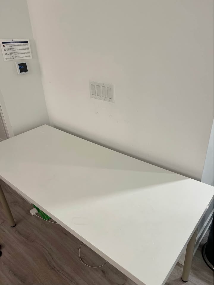 IKEA Desk - white - photo 4