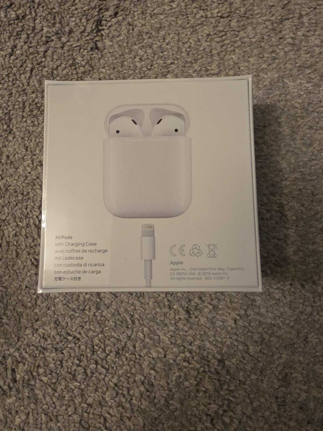 Apple AirPods Headphones - New Sealed - photo 2