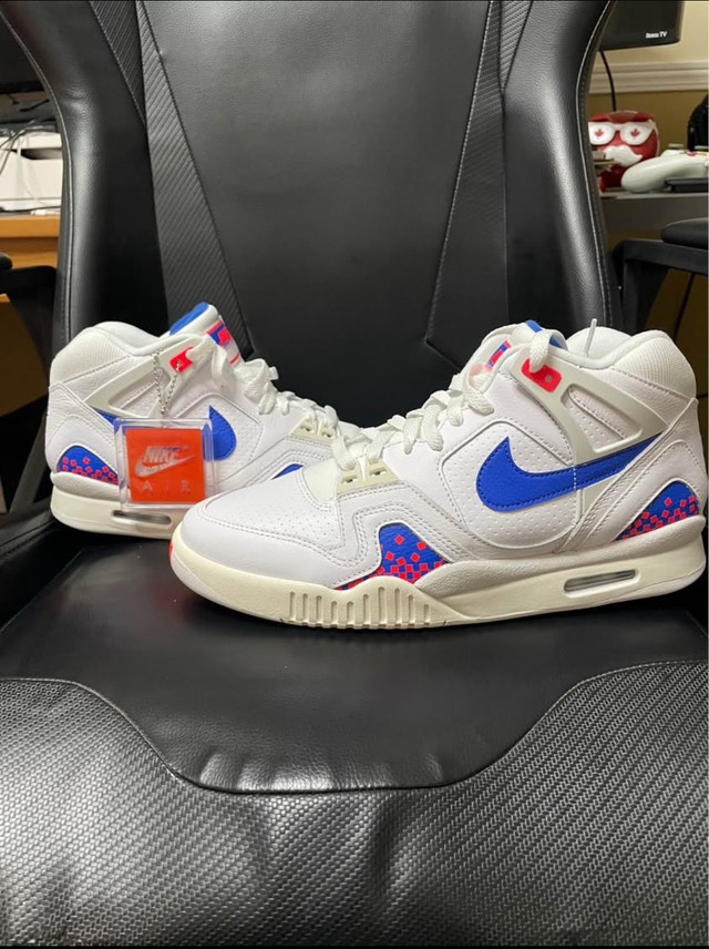 Nik Air Tech Challenge 2 “Pixel Court” - photo 2