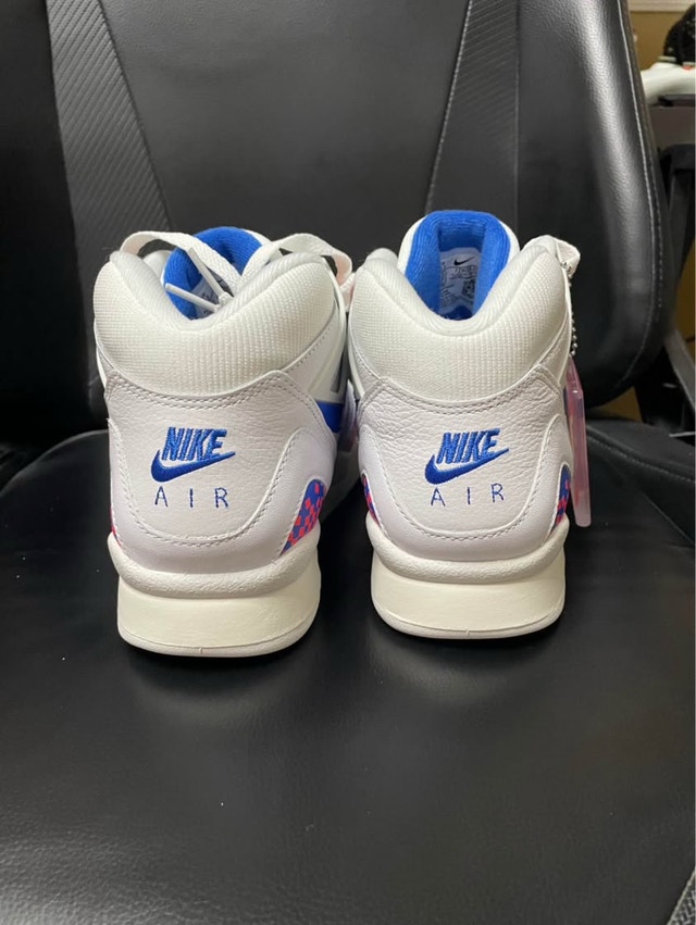 Nik Air Tech Challenge 2 “Pixel Court” - photo 3