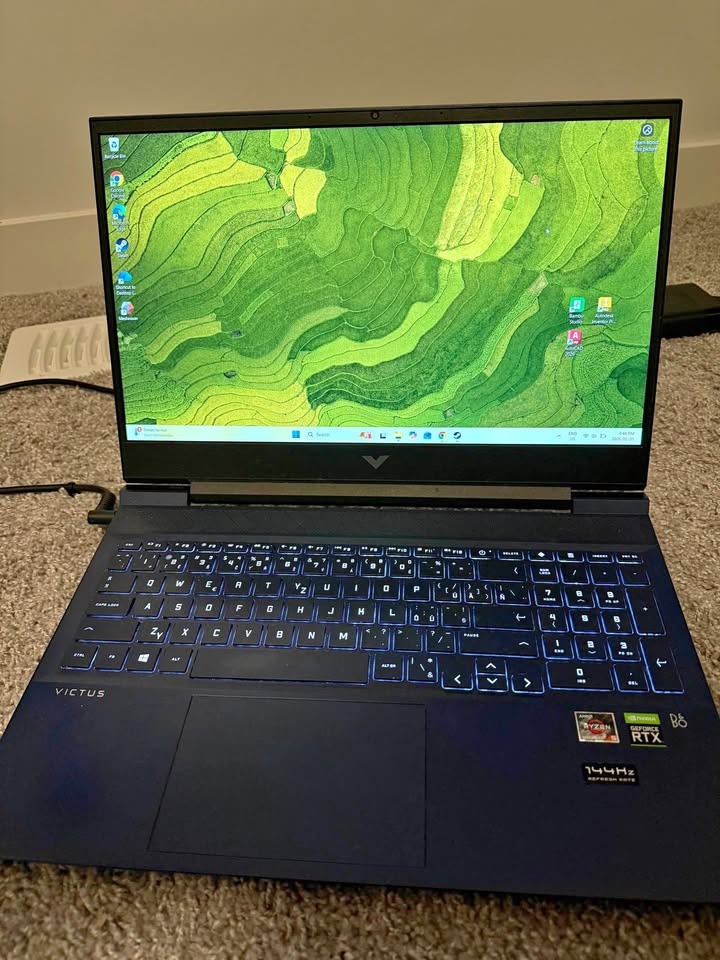 HP Victus 16 Ryzen 5 5600H & RTX3060 Laptop