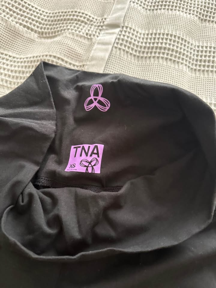 TNA XS Pants - New with Tags - photo 2