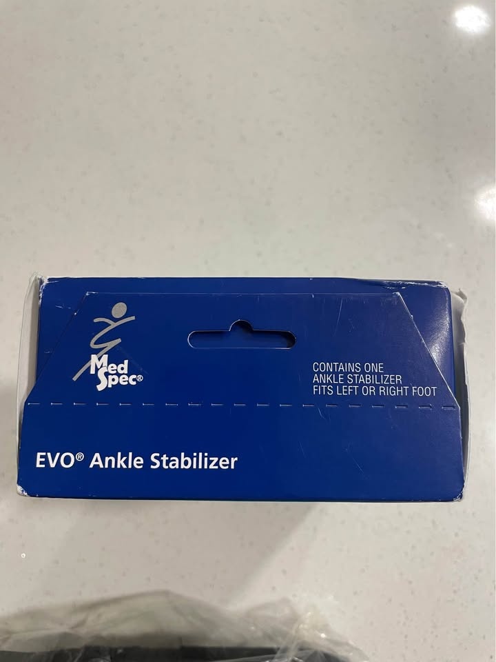 MedSpec EVO Ankle Stabilizer – Large (Black) – Brand New - photo 5