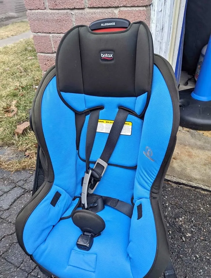 Graco Contender 65 Convertible Car Seat thumbnail