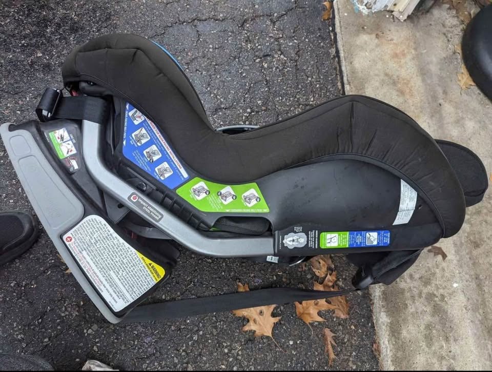 Graco Contender 65 Convertible Car Seat - photo 2