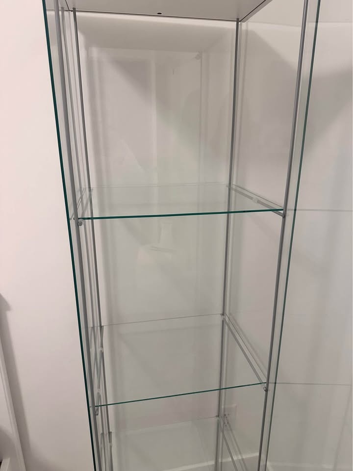 IKEA Detolf Glass Display (discontinued) - photo 2