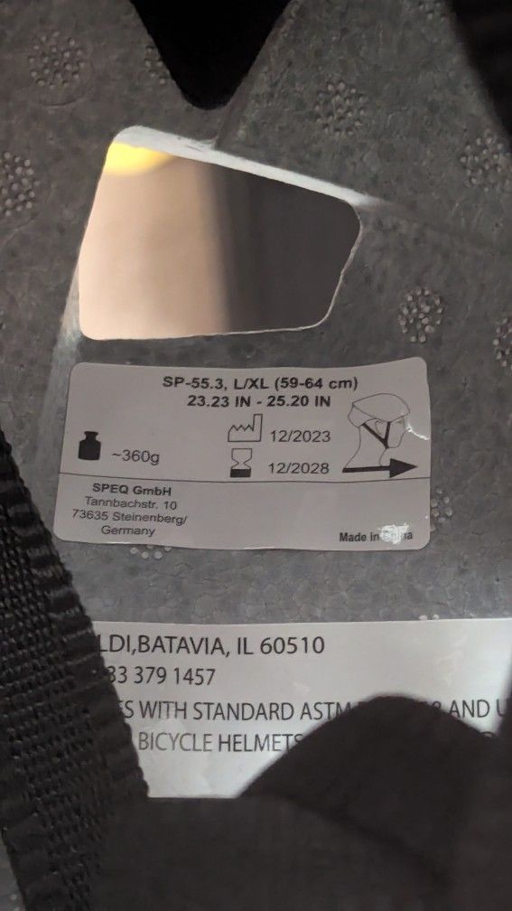 Bike Helmet - photo 3