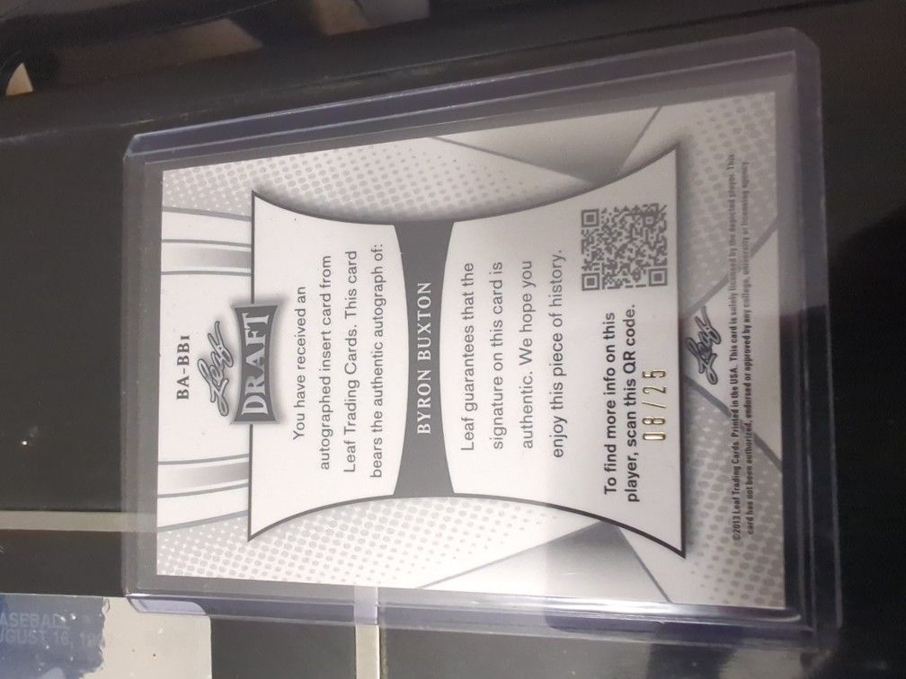 Leaf Draft Byron Buxton #8/25 - photo 2
