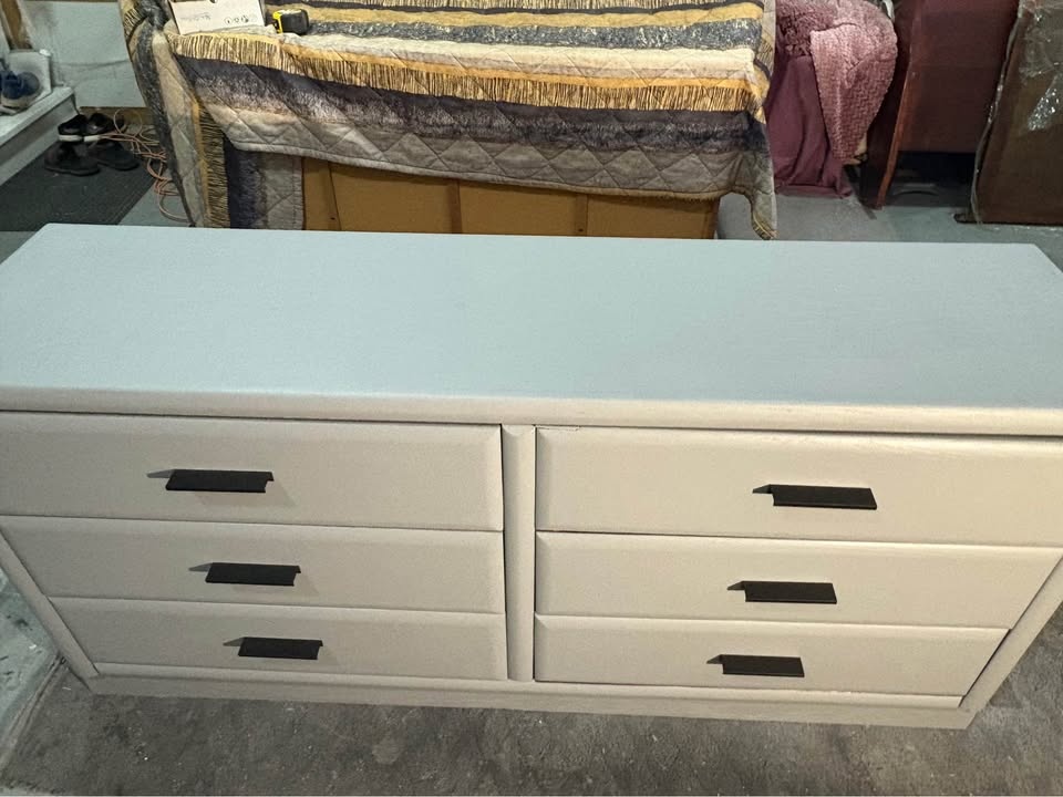 Beautiful gray storage dresser with black handles - excellent co - photo 2