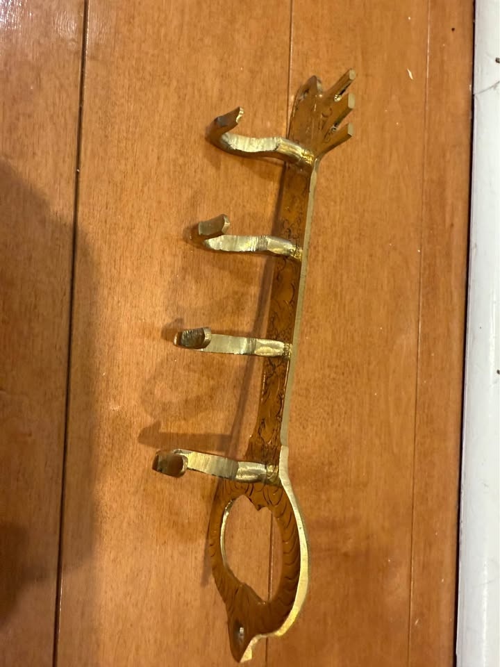 Solid Brass Key holder - photo 3