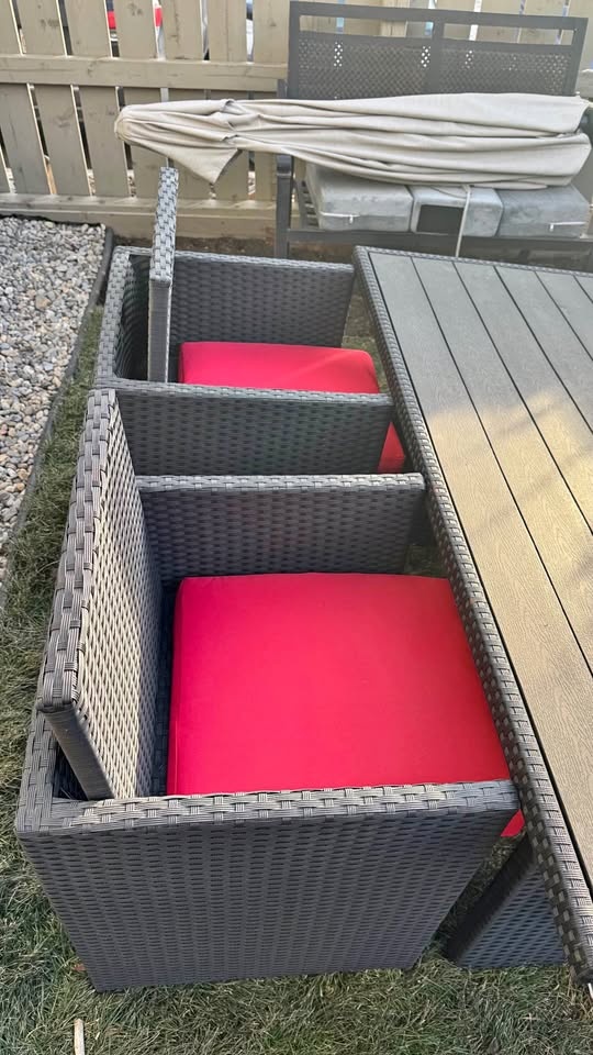 5-Piece Outdoor Wicker Patio Dining Set