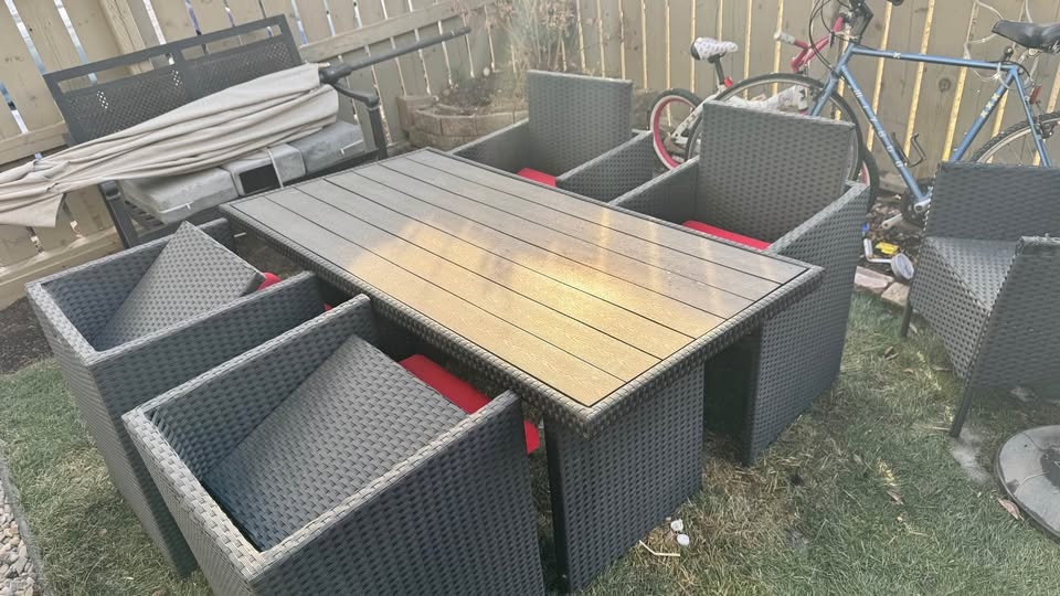 5-Piece Outdoor Wicker Patio Dining Set - photo 3