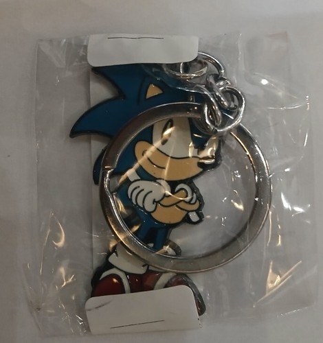 Sonic The Hedgehog Keychain Metal & Enamel Almost 2 Inches Tall - photo 2