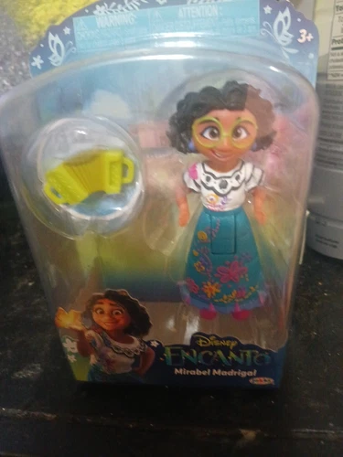 Disney Encanto Mirabel Madrigal 3" Mini Doll Jakks