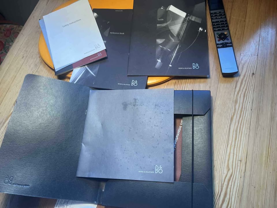 Bang & Olufsen Beosound 3000 with Speakers - photo 2