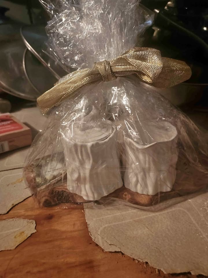 Arte Legno Sugar and Creamer Set