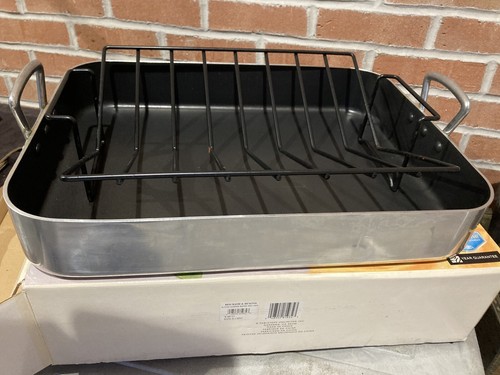 Invitations Oven To Table Roasting Pan with Rack - Never Used - photo 3