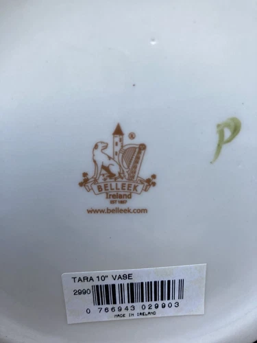 Belleek Vintage Irish Tara Shamrock Vase 10" BNIB - photo 5