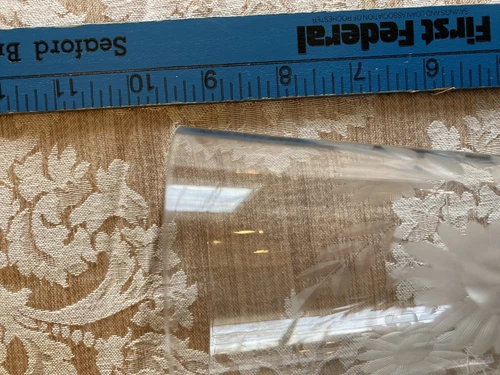 2 Vintage Etched Glass Pilsner Beer Glasses Floral - photo 4