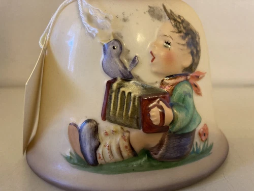 Vintage Goebel Hummel Bell 1978 - photo 3