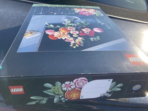 Lego Botanical Collection Flower Bouquet Set 10342 - photo 4