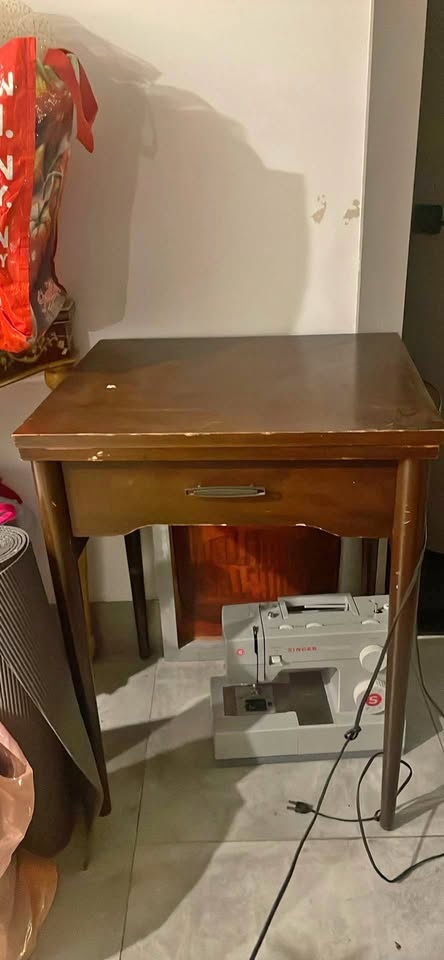 Kenmore Industrial Sewing Machine With Cabinet