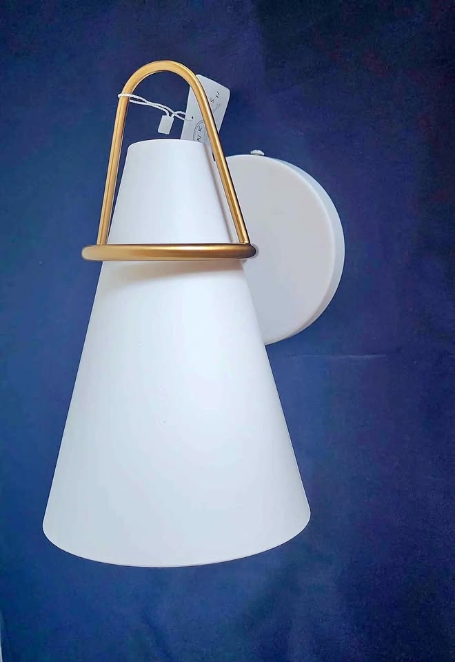 MONKFISH Modern Wall Sconce with White Shade