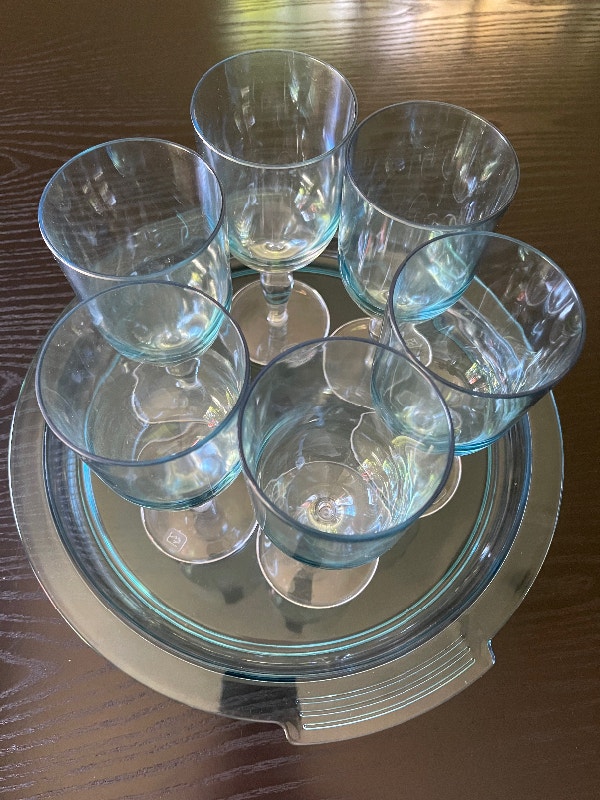 Plastic Tumblers, Wine Glasses and Dishes for Picnics, Pools, BB