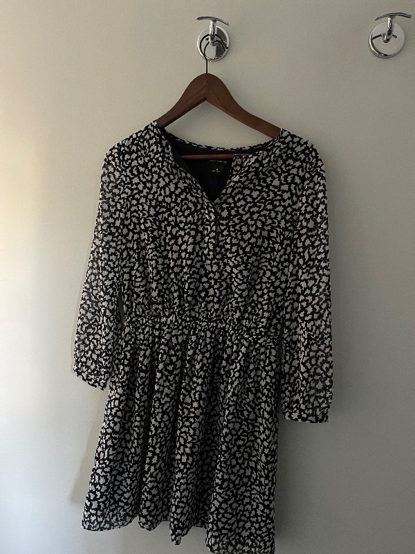 Women’s CLUB MONACO Bishuppe Printed Short Dress Size 0 - photo 3
