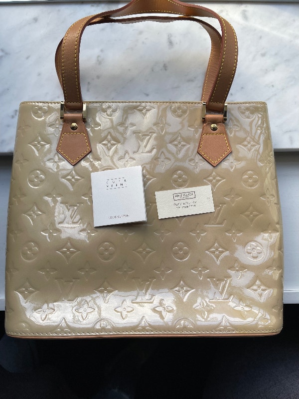 LOUIS VUITTON Monogram Vernis Houston Bag Cream Patent Leather - photo 3