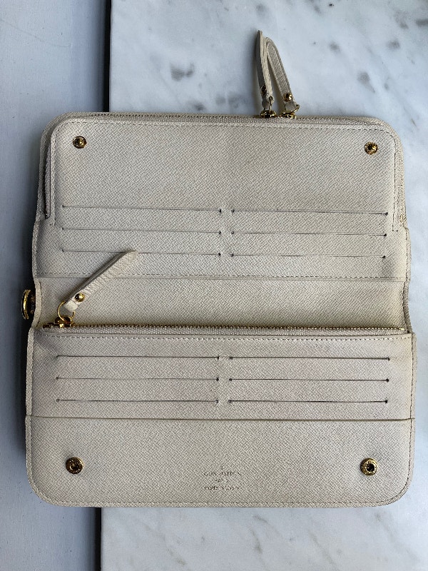LOUIS VUITTON Coated Canvas Monogram Insolite Wallet White 2009 - photo 3