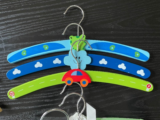 Kids Quality Clothing Hangers Set of 18 - photo 5