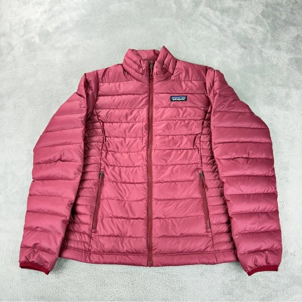 Patagonia NWT Women's Small Nano Puff Jacket 84217