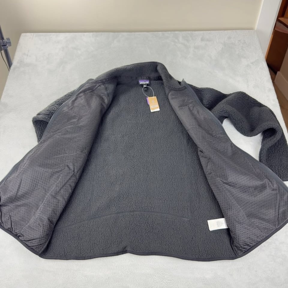 Patagonia NWT Men's XXL Retro Pile Fleece Jacket 22801 - photo 3