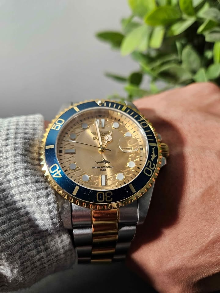 Invicta Pro Diver 43mm Gold & Steel - New Battery - Runs Perfect - photo 2