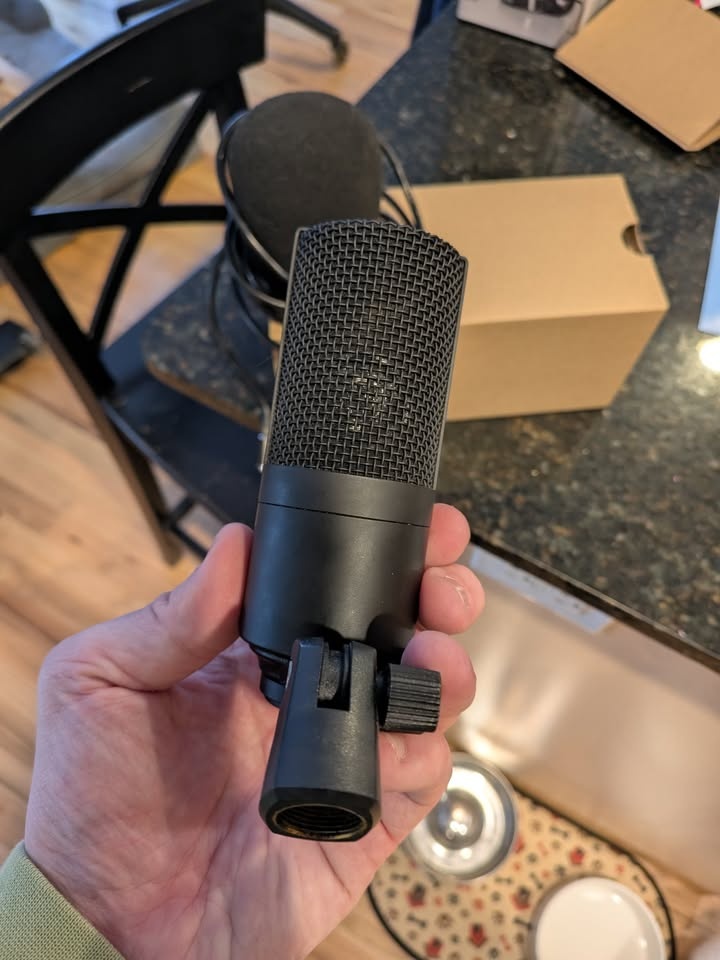 FIFINE Studio Condenser USB Microphone with Mounting Bracket & A - photo 3