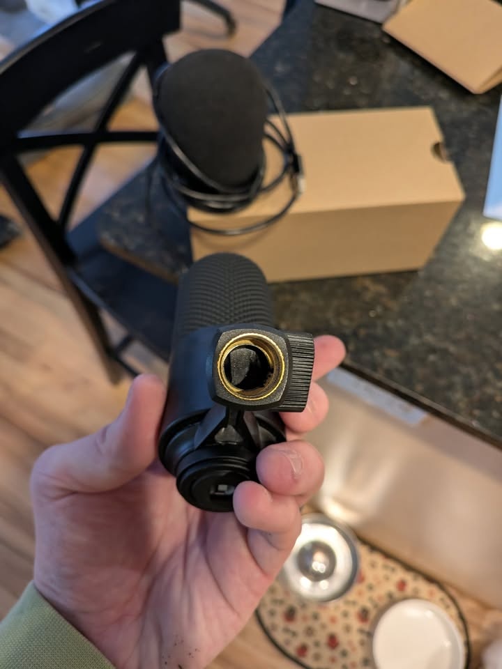 FIFINE Studio Condenser USB Microphone with Mounting Bracket & A - photo 5